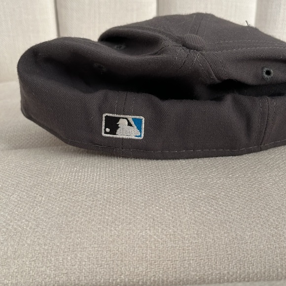 MLB | Vintage New Era Toronto Blue Jays fitted hat - Picture 2 of 7